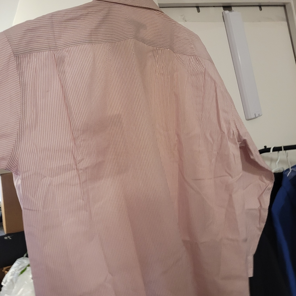 Man's  Shirt - Picture 6 of 7